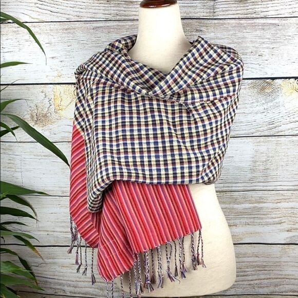 NWOT RadGram Handmade 100% Cotton scarf/ Wrap - Picture 1 of 7